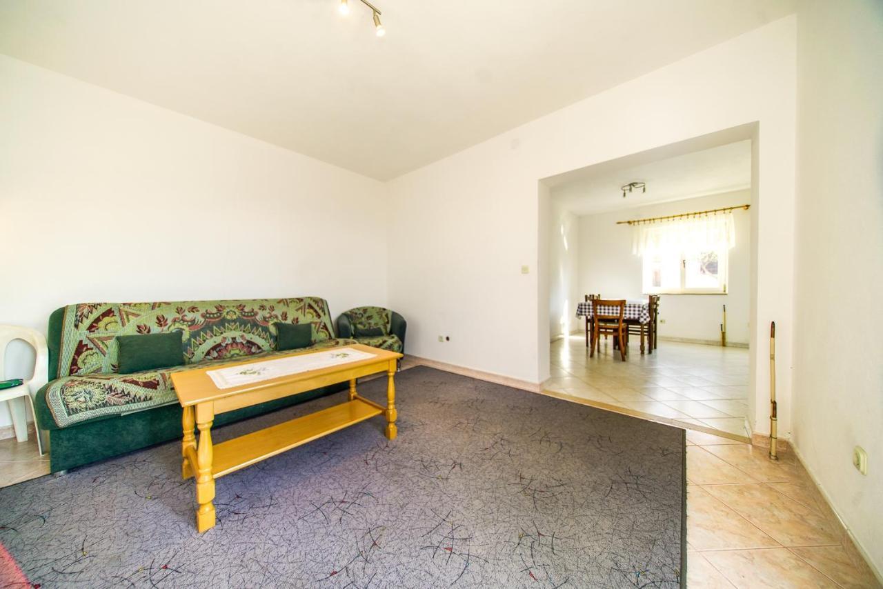 Apartments With A Parking Space Postira, Brac - 18472 Екстериор снимка